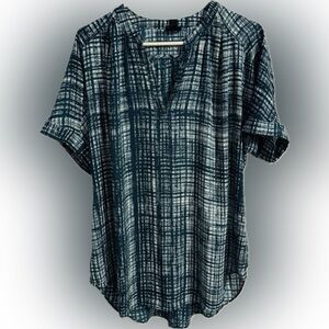 Women's Blue/Teal Plaid Top sz M